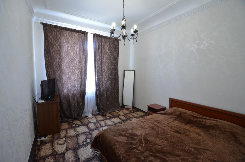 Apartments On Sobornaya Street Near The Waterfront Mykolaiv Quarto foto
